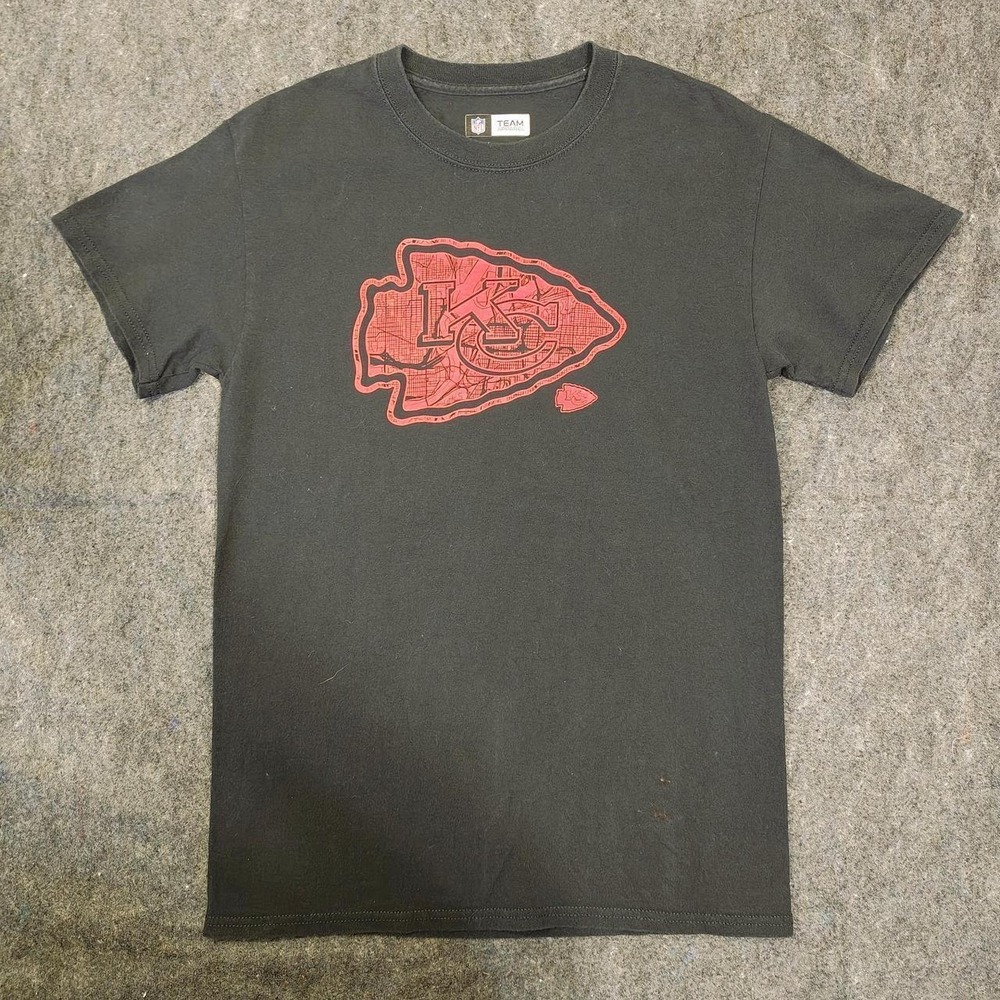 NFL Team Apparel Kansas City Chiefs T-Shirt Mens Small Black Red Graphic 2952X